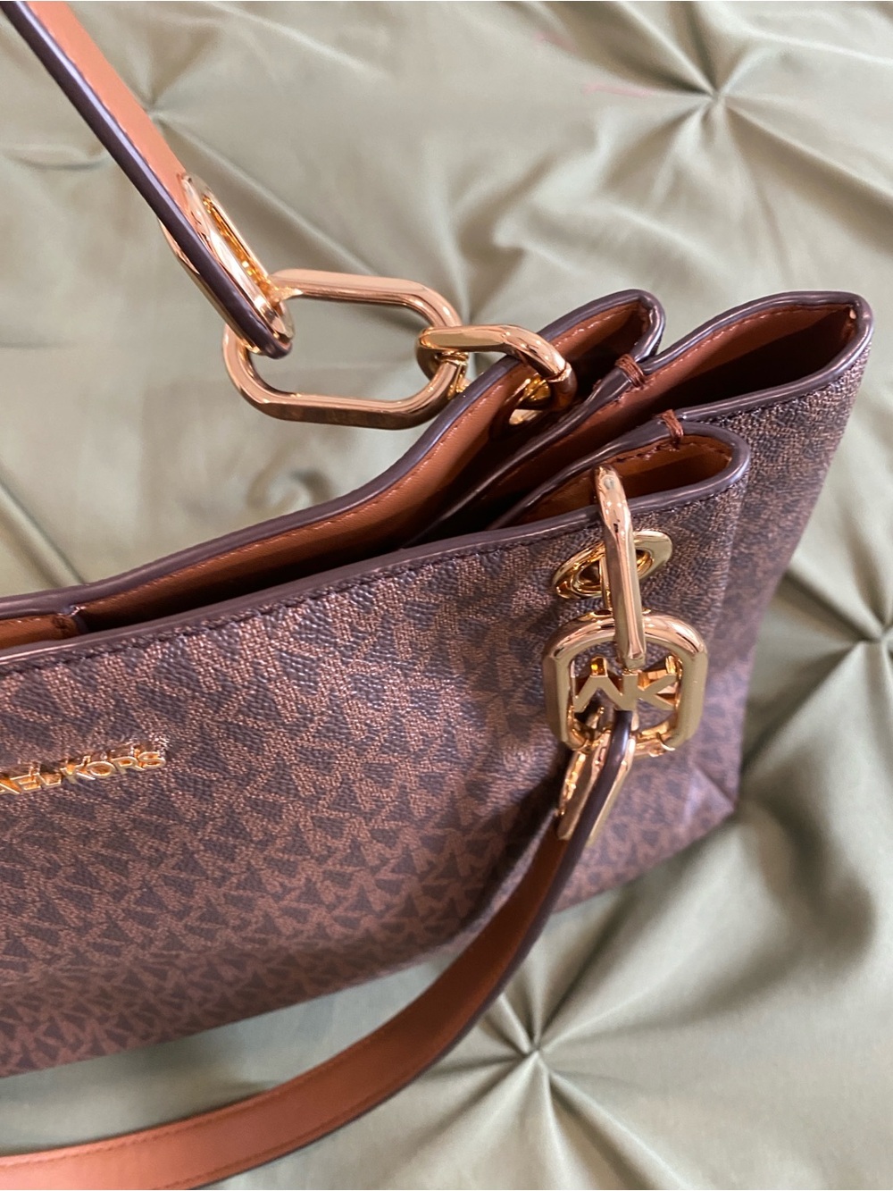 Michael Kors Brown Monogram Shoulder Tote with Gold Hardware - Picture 11 of 16